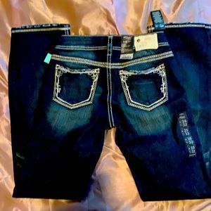 Silver Jeans Suki W28 L33 NWT
